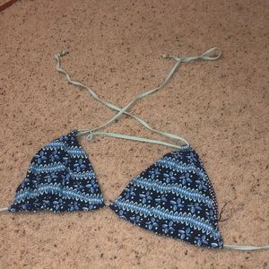 Vineyard Vines triangle bikini top